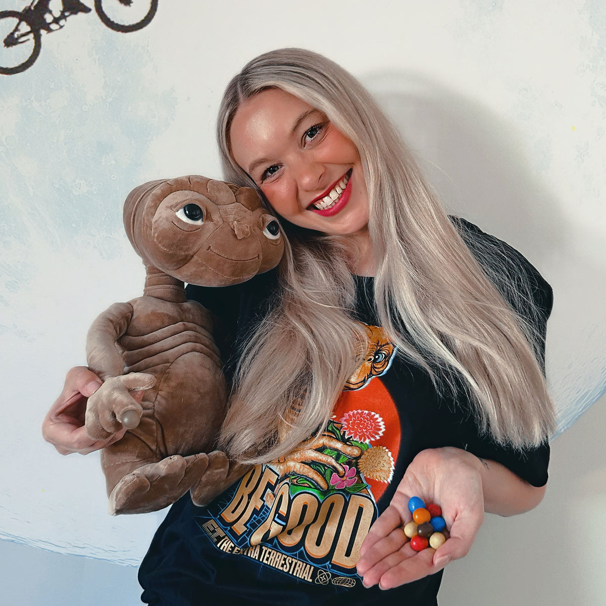 Imagen del producto E.T. Figura de peluche interactiva con sonido