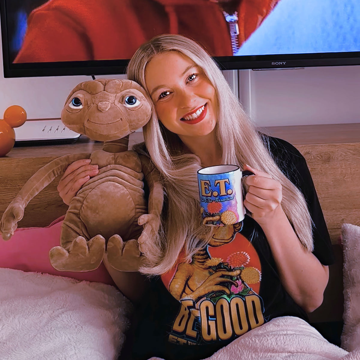 Imagen del producto E.T. Figura de peluche interactiva con sonido