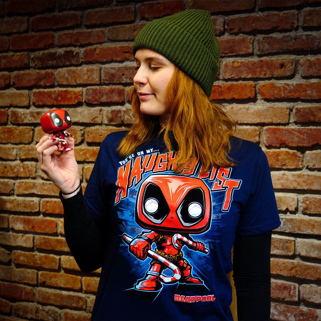 Imagen del producto Camiseta de Navidad de Deadpool con figura Funko Pop