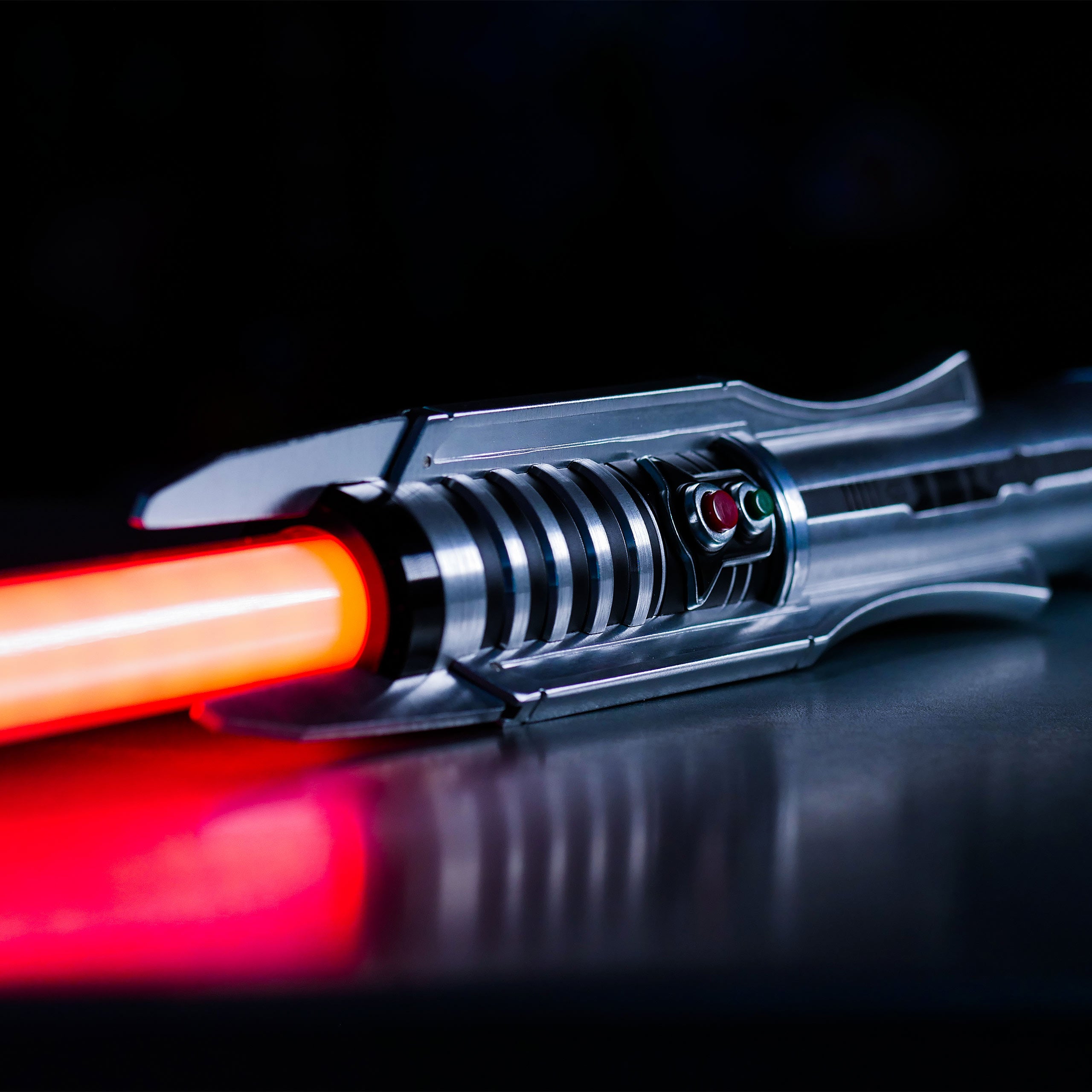 Imagen del producto Darth Revan Force FX Elite Sable de Luz con Cambio de Color - Star Wars
