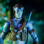 Imagen del producto Avatar: El camino del agua - Figura de acción de Jake Sully que brilla en la oscuridad