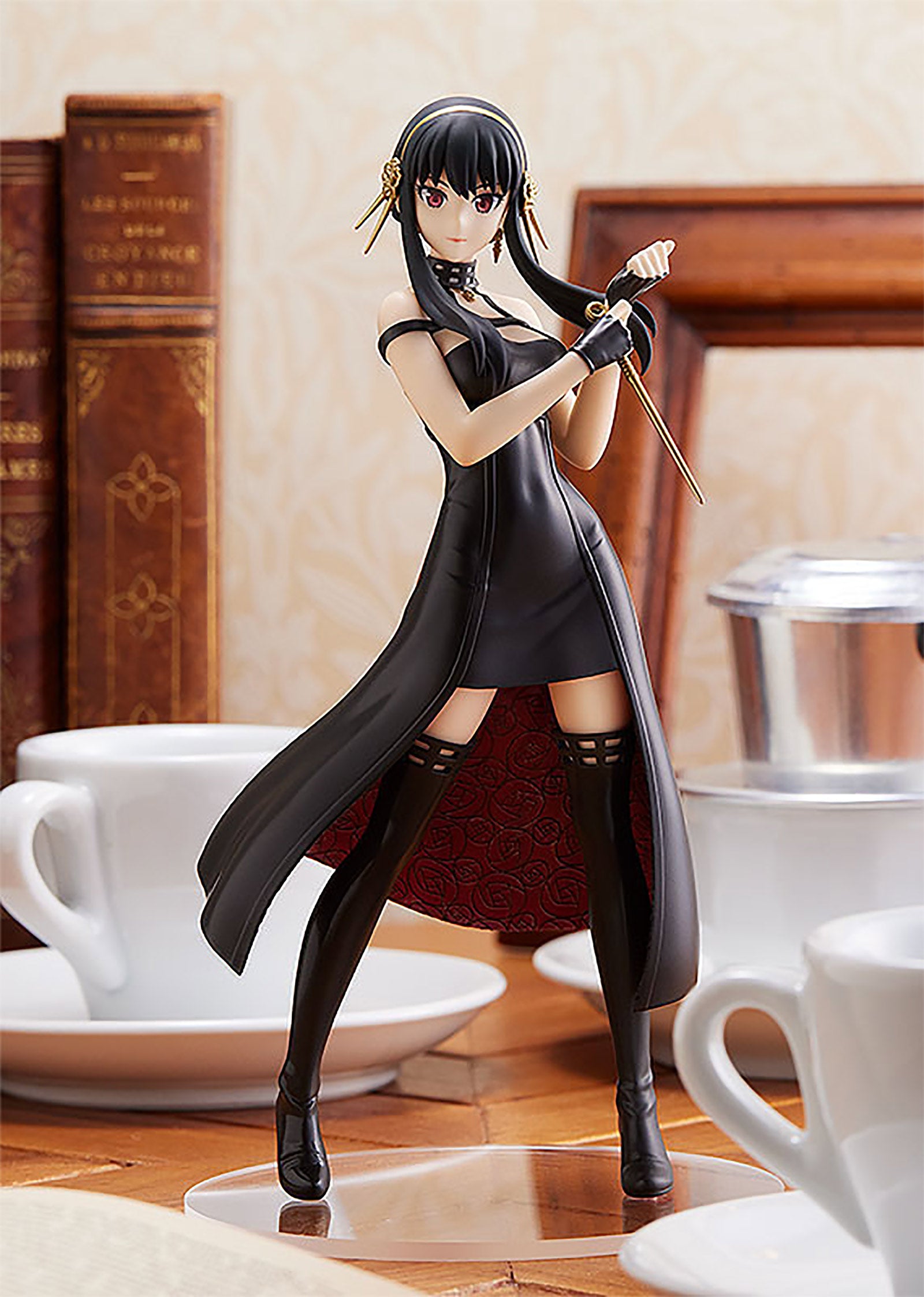 Imagen del producto Spy x Family - Figura Yor Forger 17cm