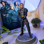 Imagen del producto Witcher - Estatua de Geralt Temporada 2