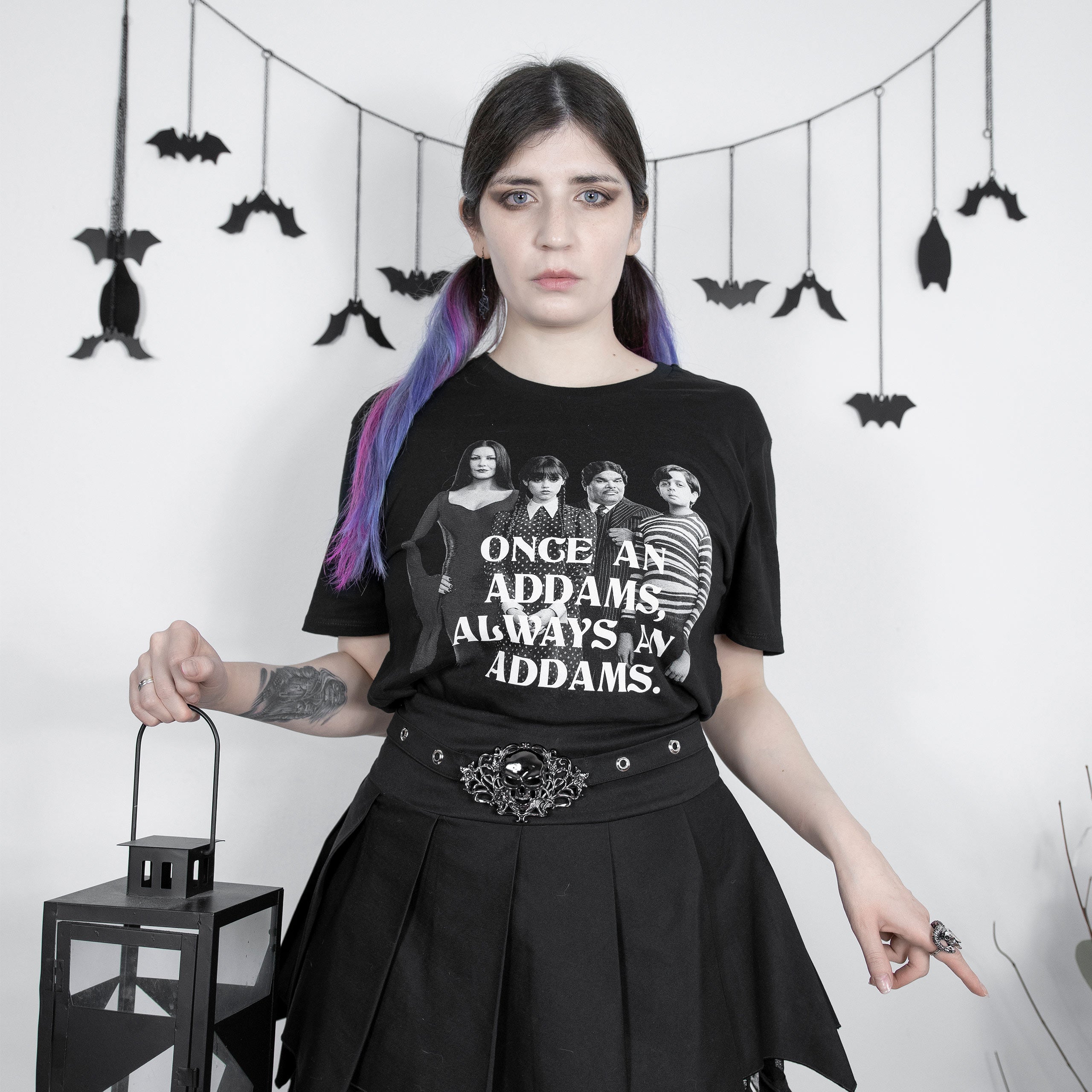 Imagen del producto Miércoles - Camiseta negra de la Familia Addams