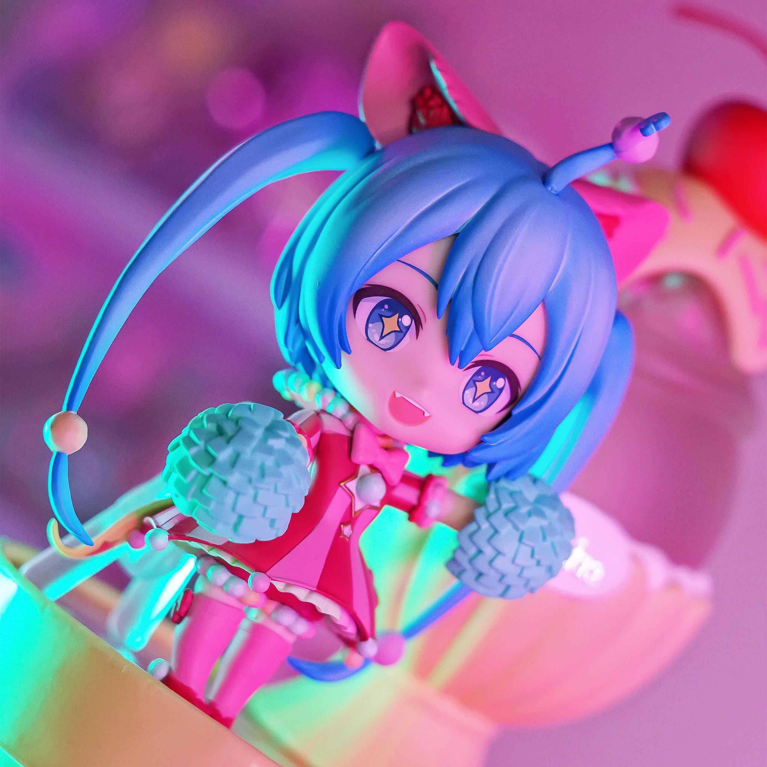 Product image Hatsune Miku - Wonderland Sekai Ver. Nendoroid Action Figure