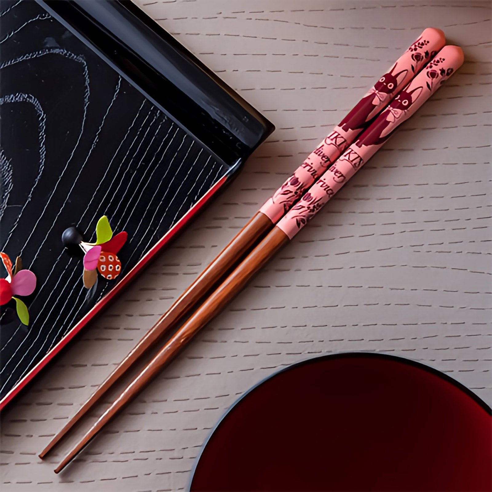 Imagen del producto Kiki's Delivery Service - Palillos de comer Jiji rosa