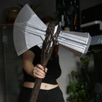Imagen del producto Thor - Réplica de Stormbreaker con efectos de luz y sonido