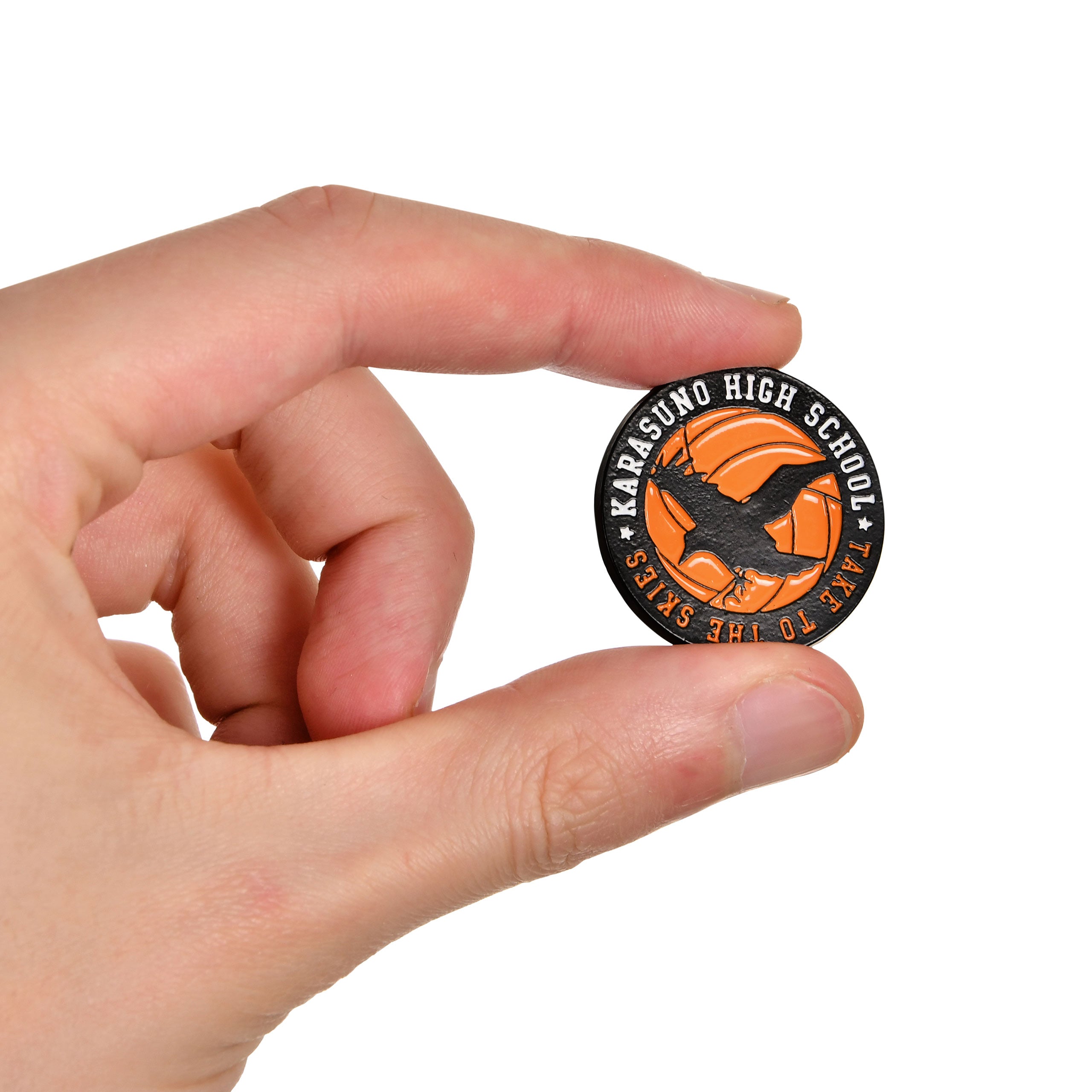 Imagen del producto Haikyu!! - Pin de metal de la Escuela Secundaria Karasuno