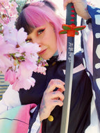 Imagen del producto Réplica de Katana Shinobu Hashira con Saya para fans de Demon Slayer