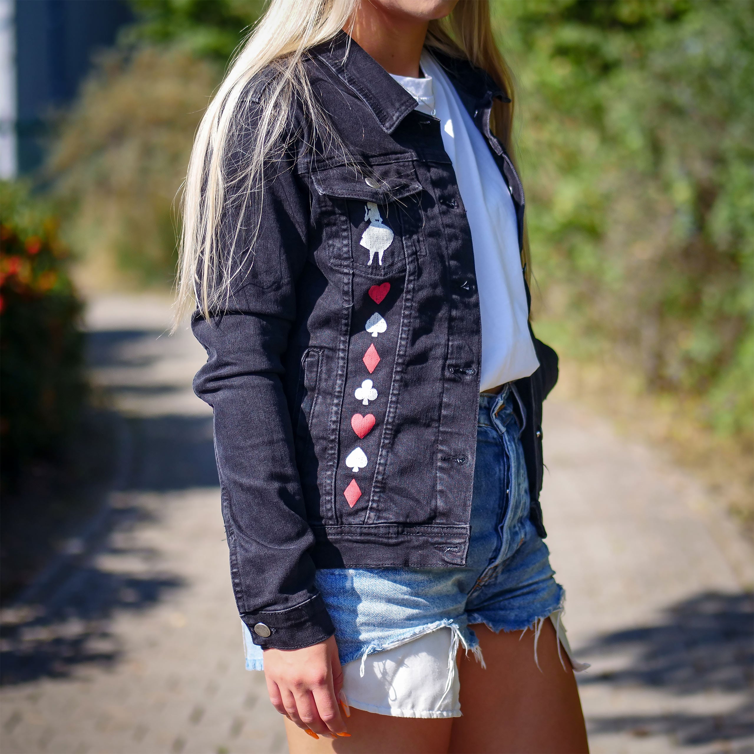 Imagen del producto Alice en el país de las maravillas - Chaqueta vaquera World Of My Own para mujer en negro