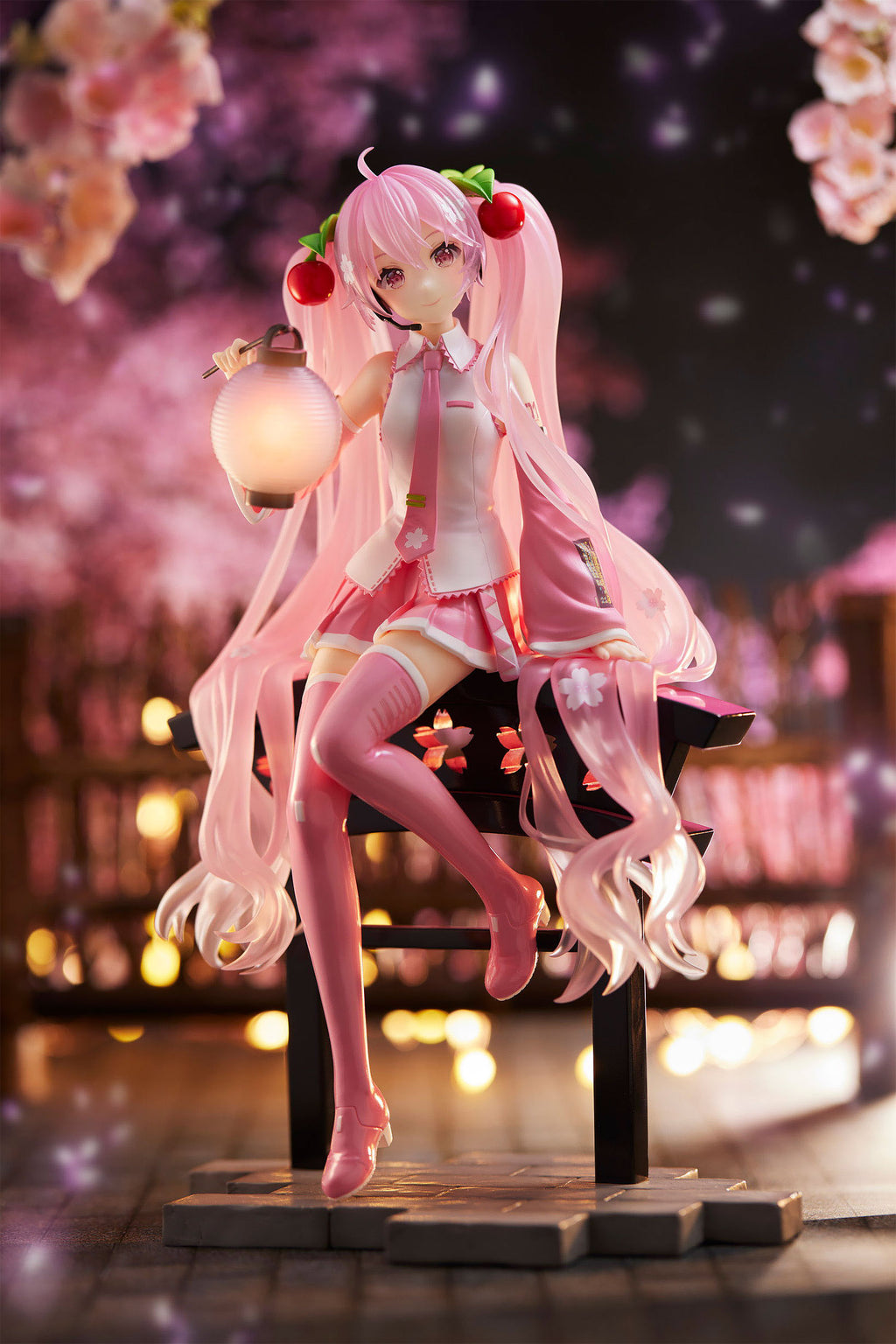 Imagen del producto Hatsune Miku - Figura de Sakura Lantern con función de luz
