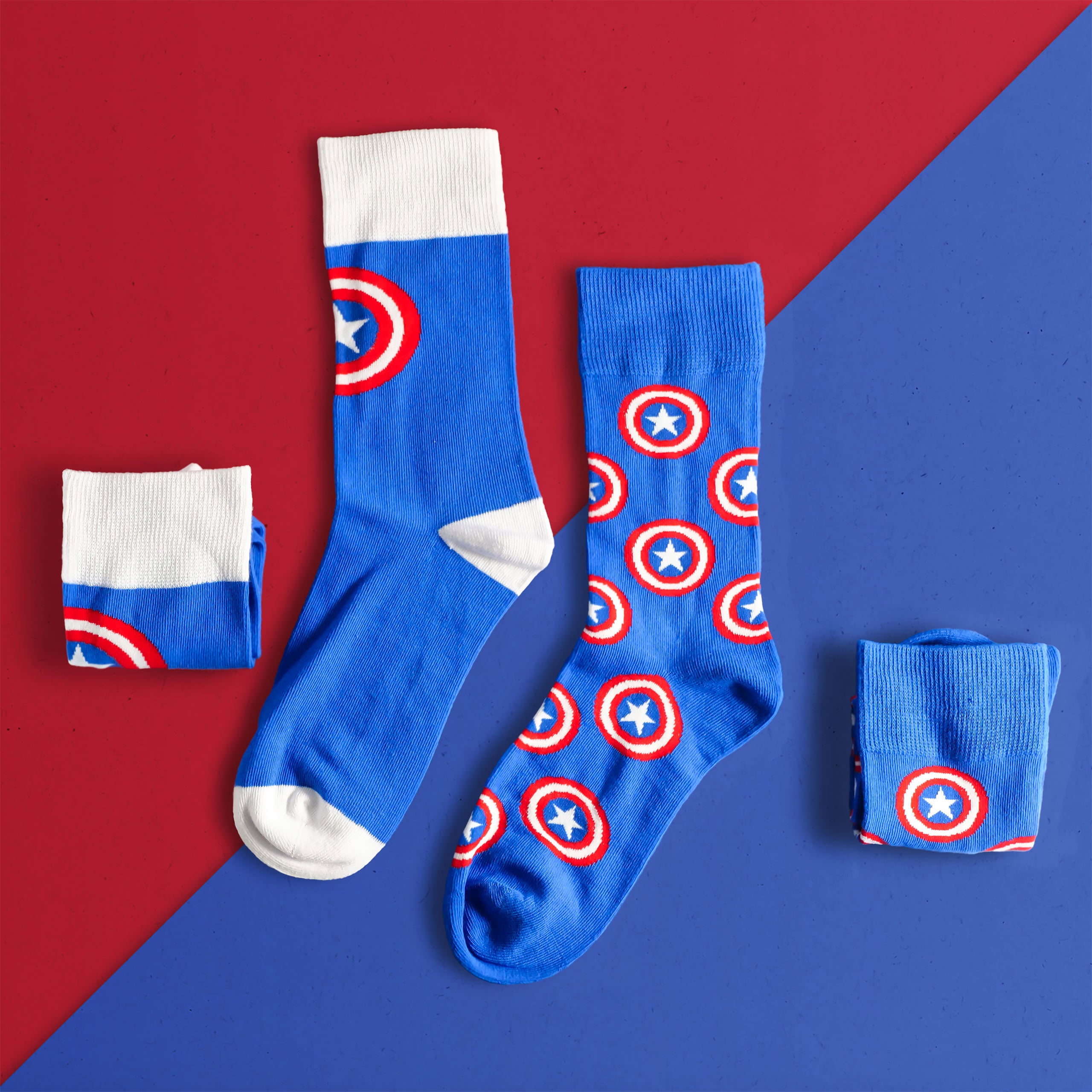 Imagen del producto Captain America - Conjunto de 2 calcetines con el logo de Shield azul