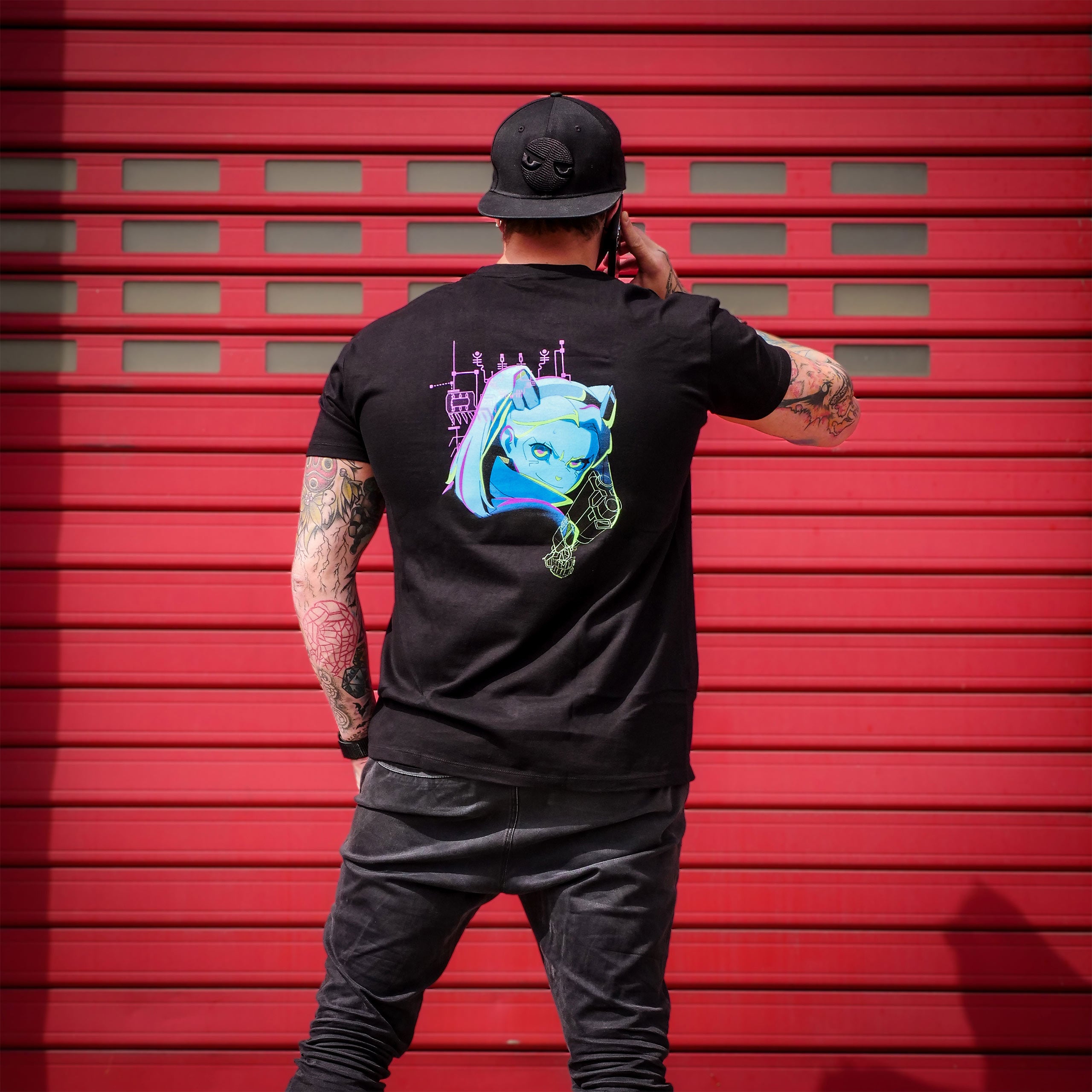 Imagen del producto Cyberpunk Edgerunners - Camiseta negra Rebecca Neon