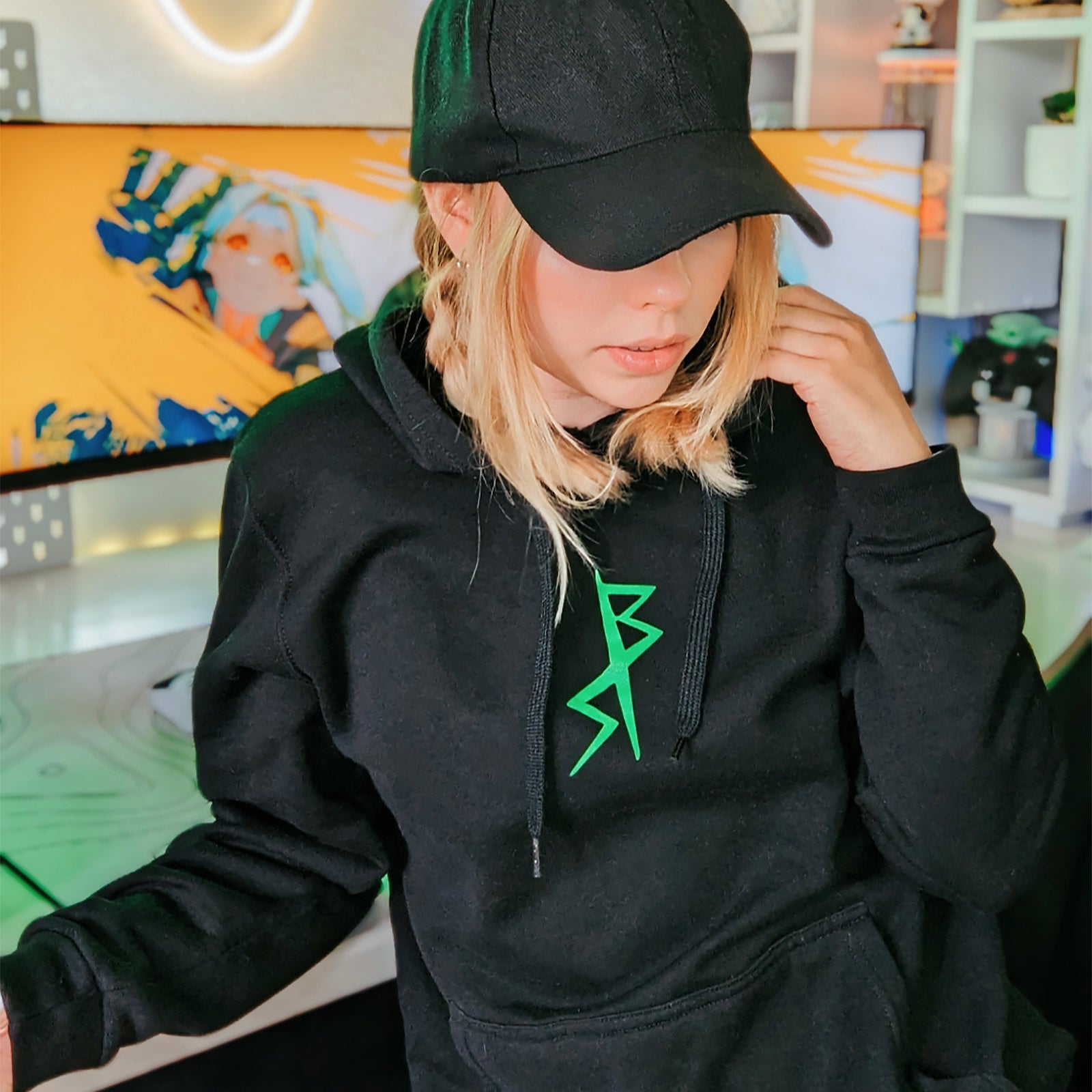 Imagen del producto Cyberpunk Edgerunners - Sudadera con capucha negra Rebecca Neon