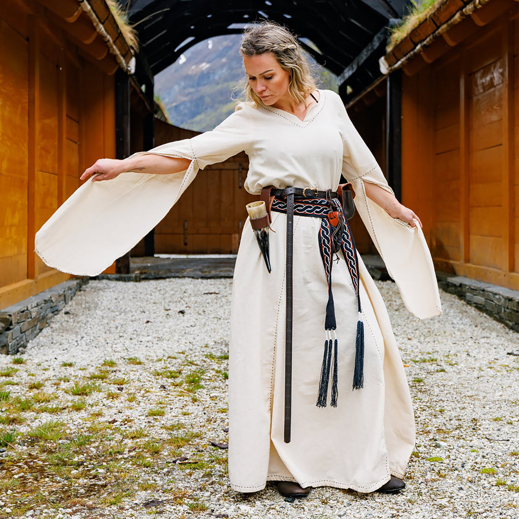 Imagen del producto Vestido medieval Begina beige