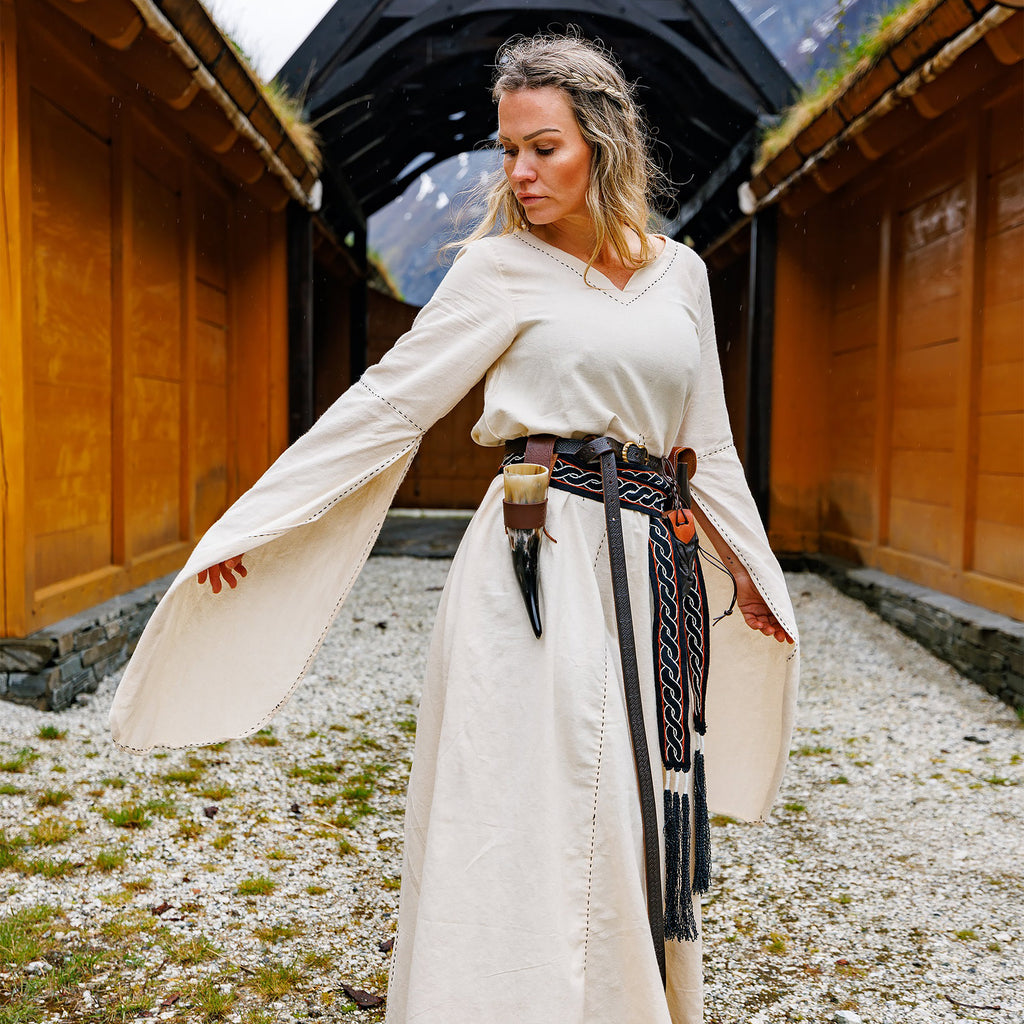 Imagen del producto Vestido medieval Begina beige