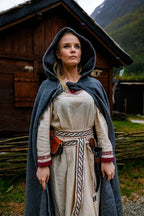 Imagen del producto Capa medieval Elinor gris