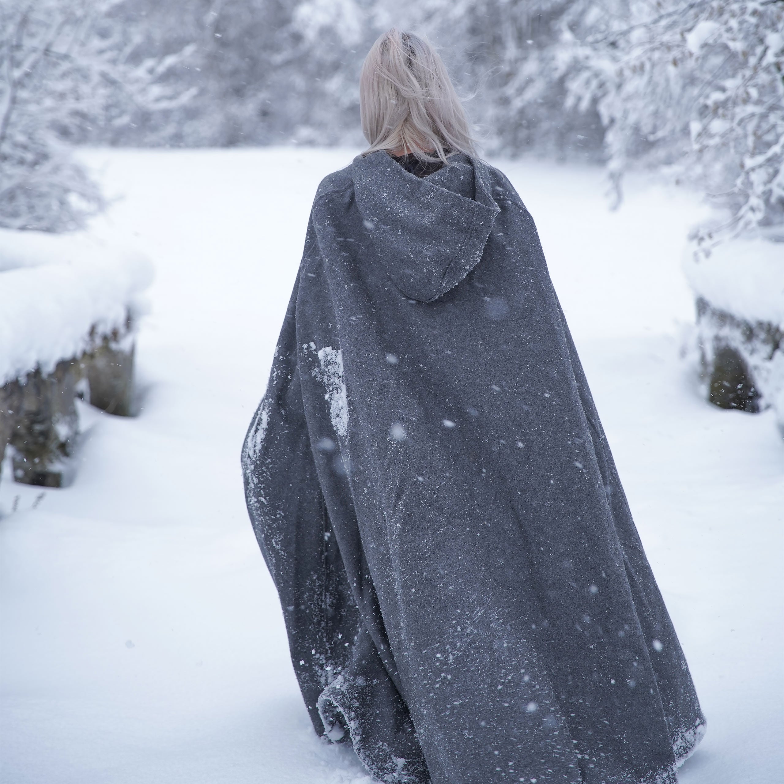 Imagen del producto Capa medieval Elinor gris