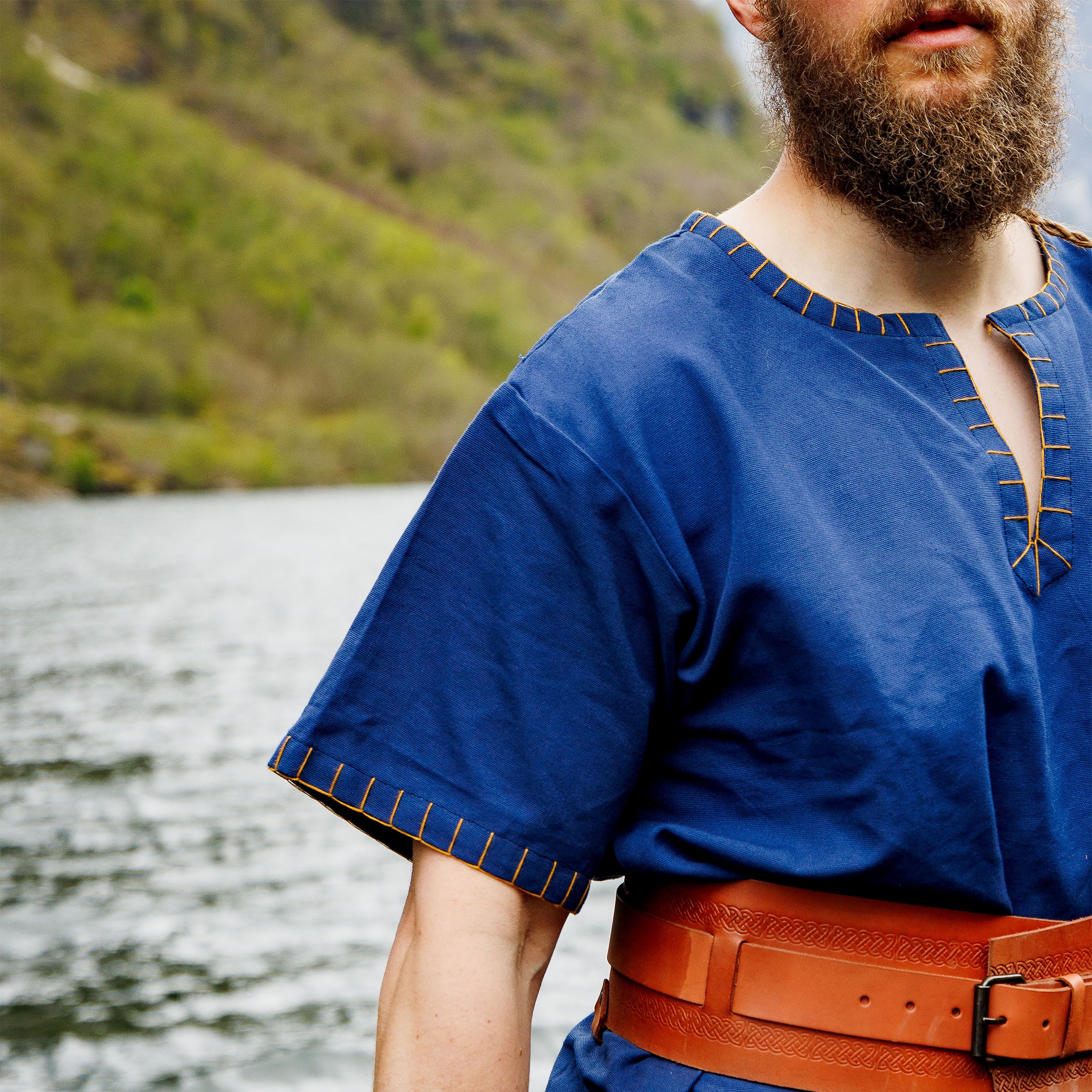 Imagen del producto Túnica medieval de manga corta Theobald azul
