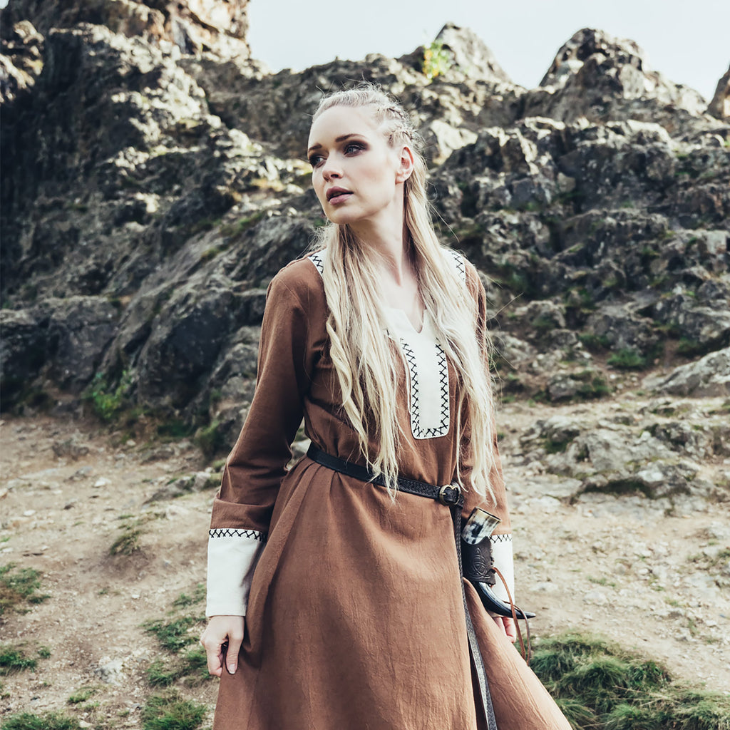 Imagen del producto Vestido medieval Freya arena