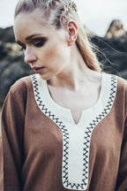 Imagen del producto Vestido medieval Freya arena