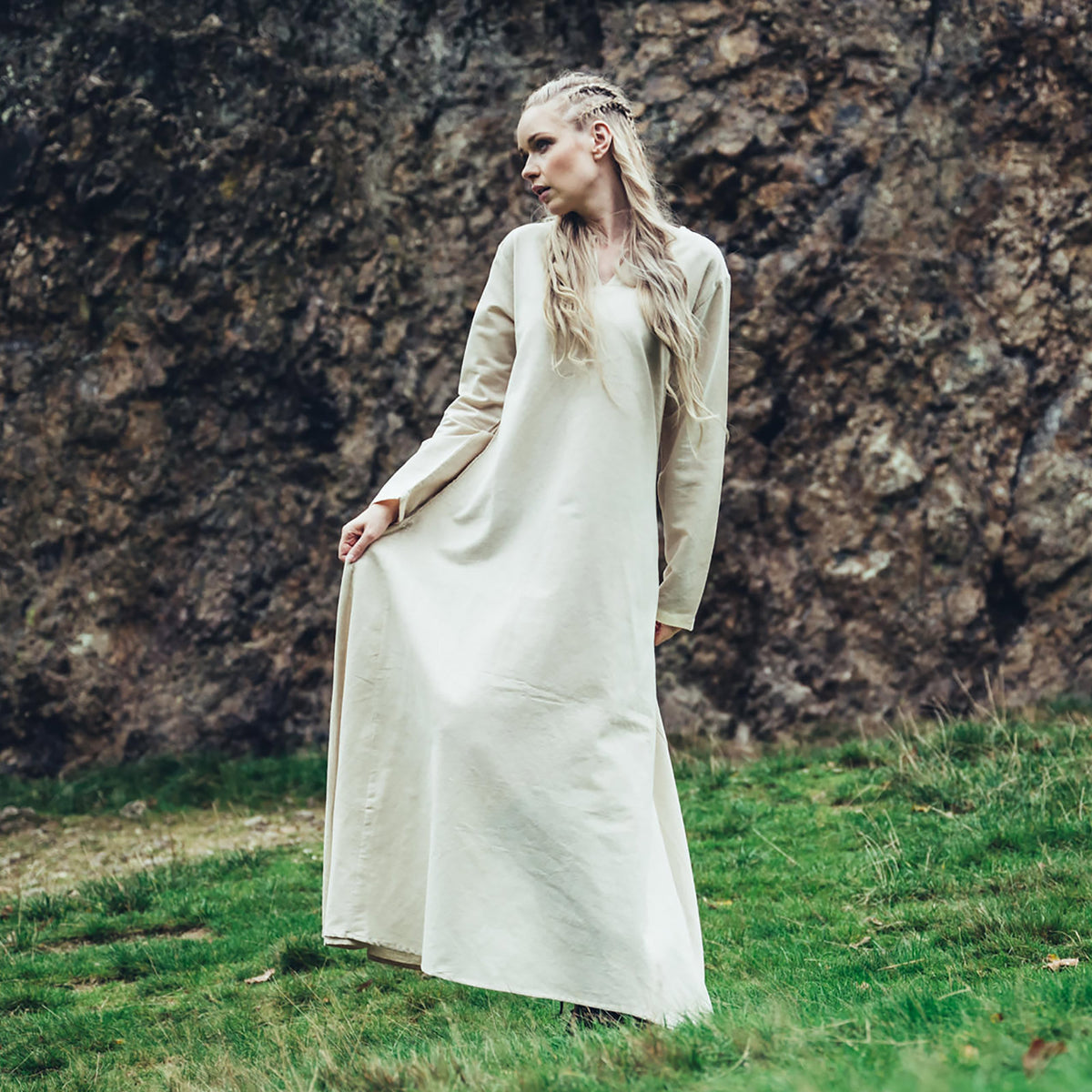 Imagen del producto Vestido medieval Valdis beige