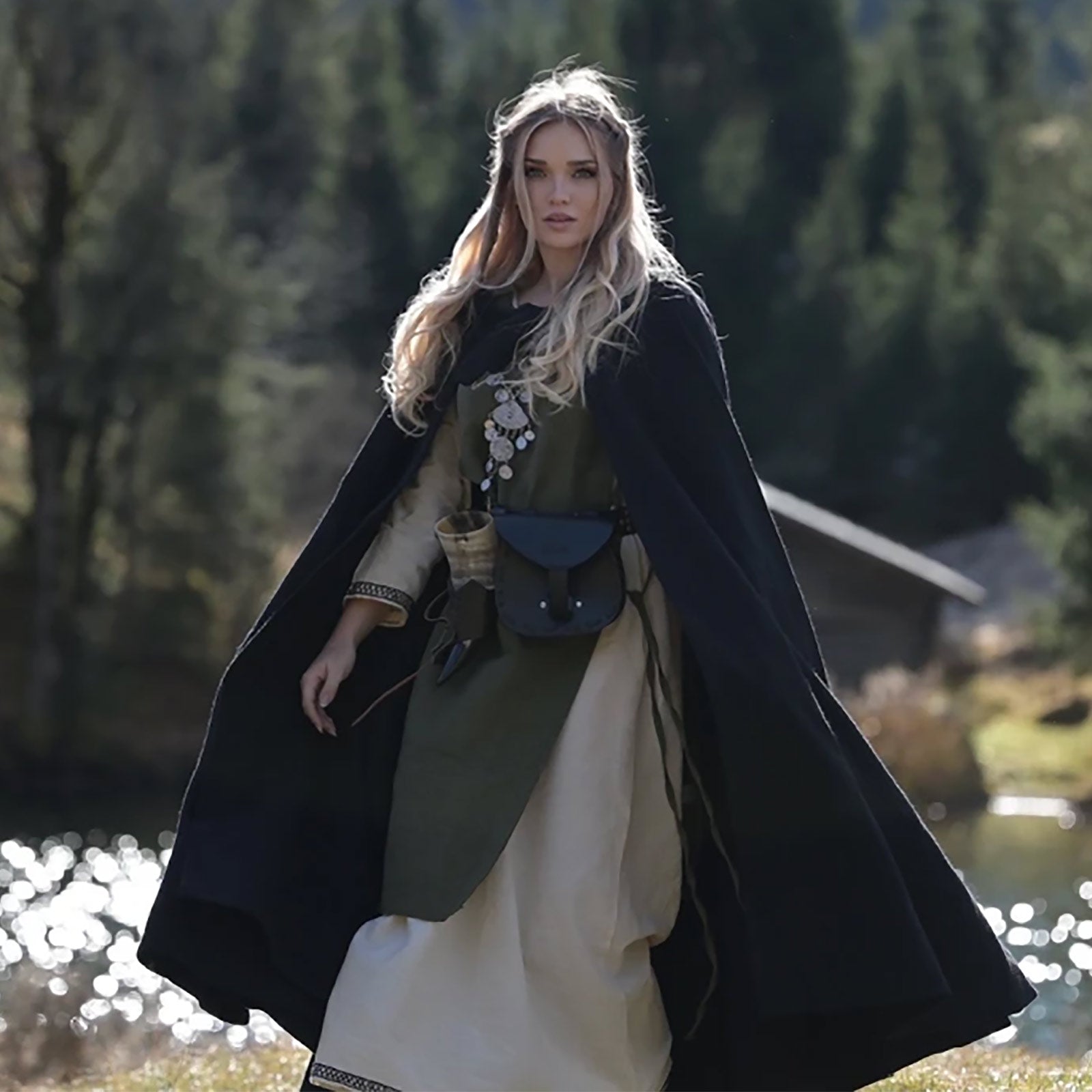 Imagen del producto Vestido medieval Aleiga verde