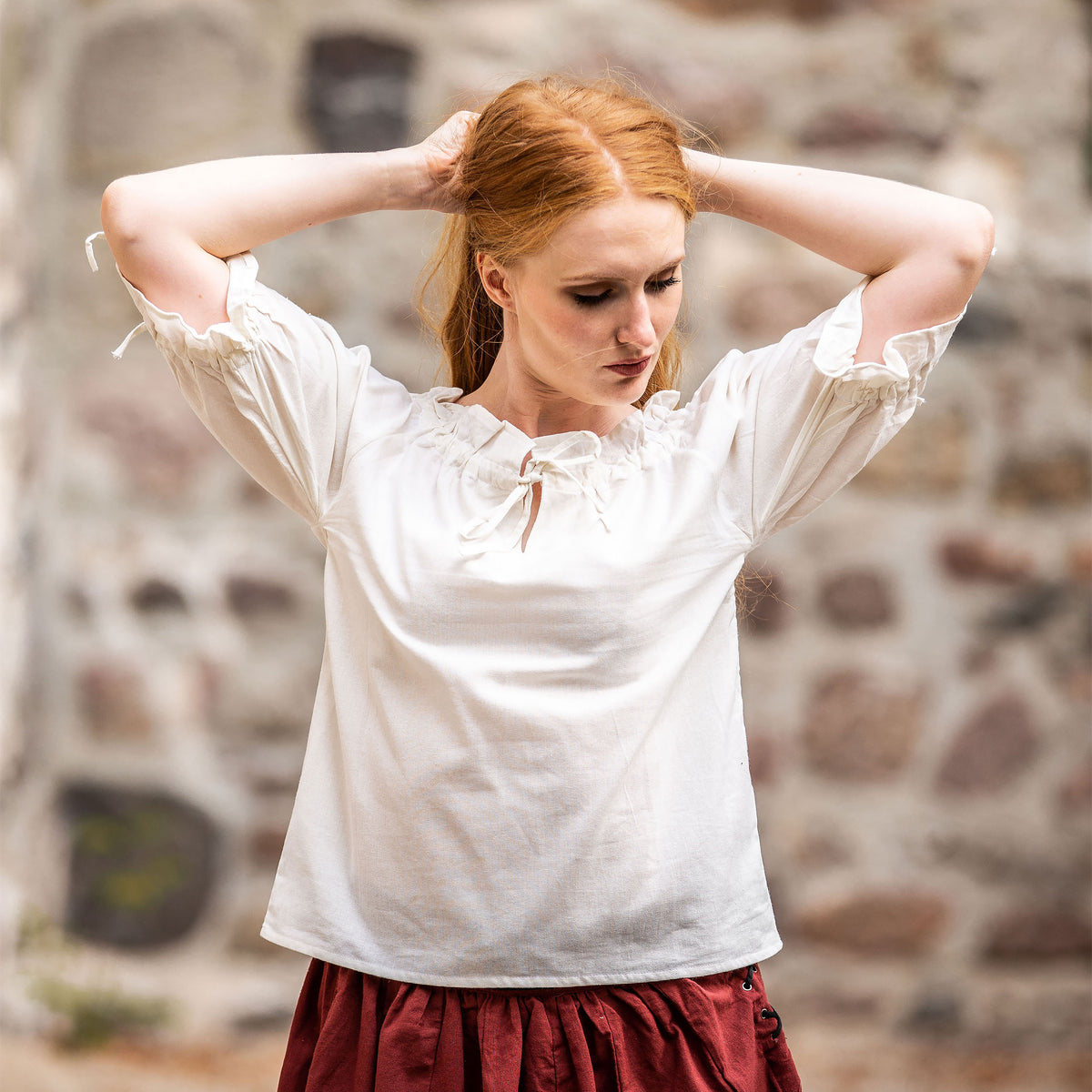 Imagen del producto Blusa medieval de manga corta Vera Beige