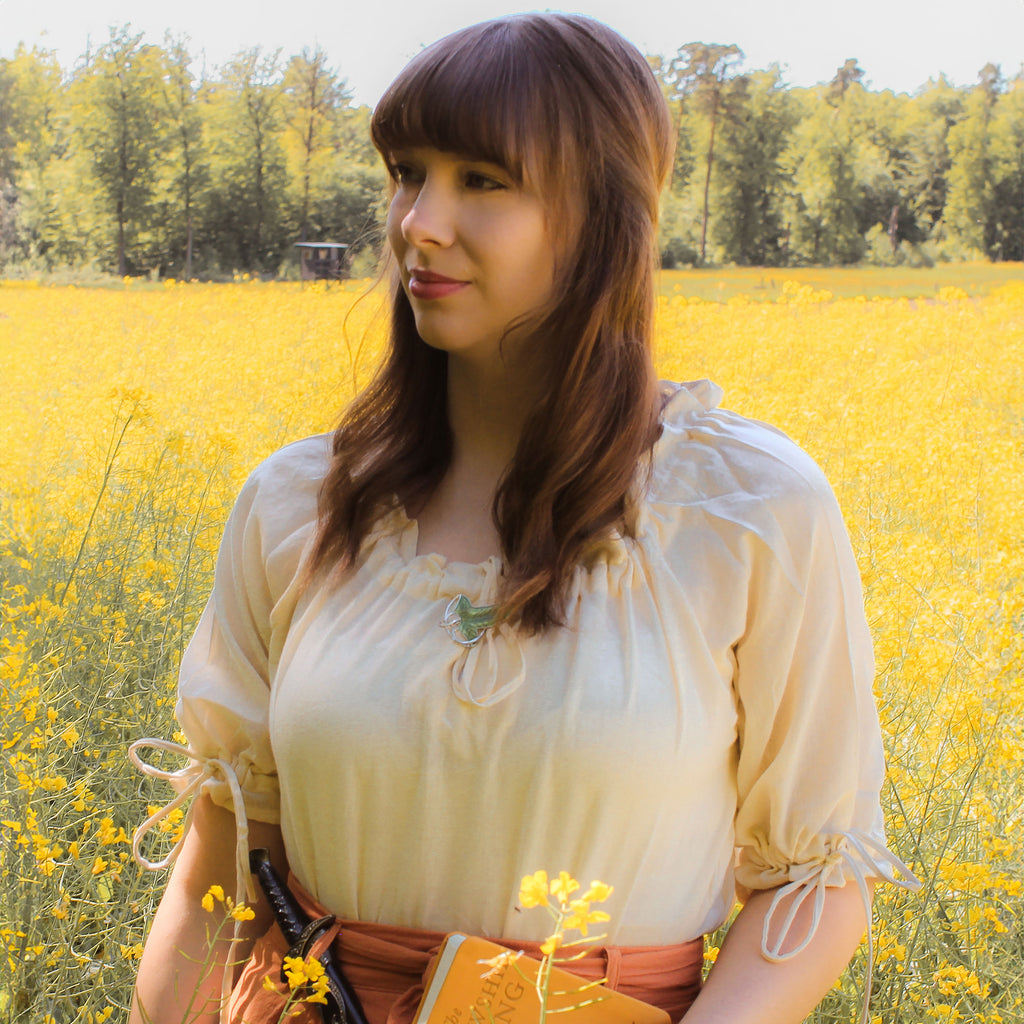 Imagen del producto Blusa medieval de manga corta Vera Beige