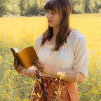 Imagen del producto Blusa medieval de manga corta Vera Beige
