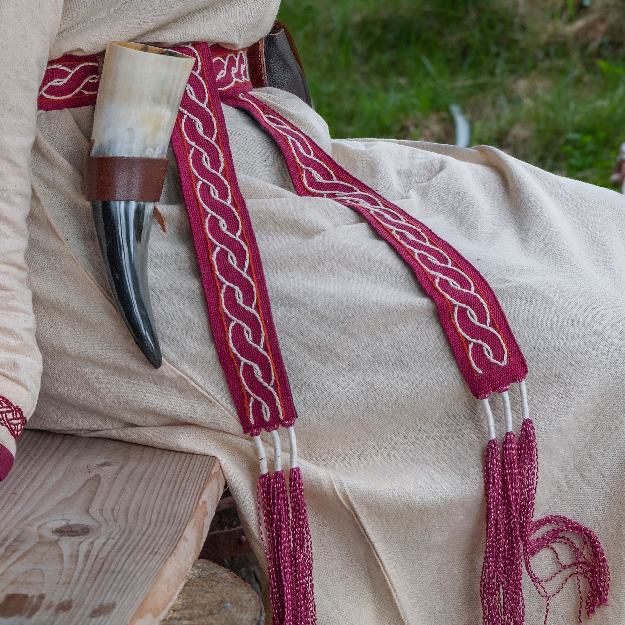 Imagen del producto Cinturón medieval Elina rojo