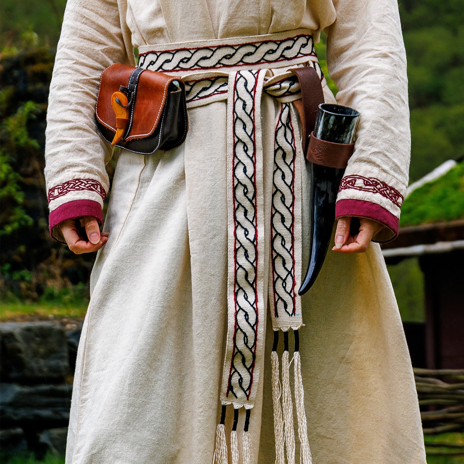 Imagen del producto Cinturón medieval Elina beige