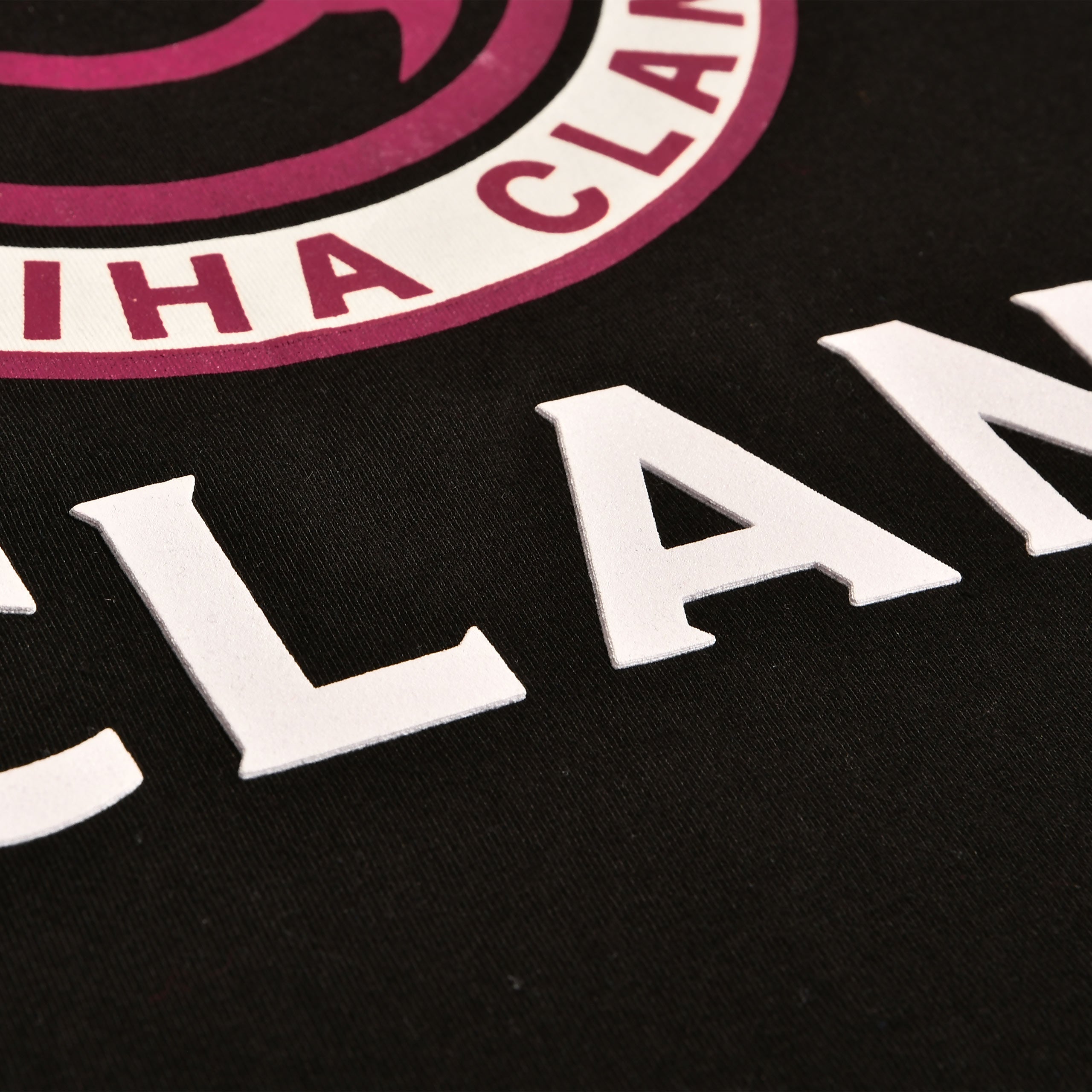 Imagen del producto Naruto - Camiseta del Clan Uchiha negra