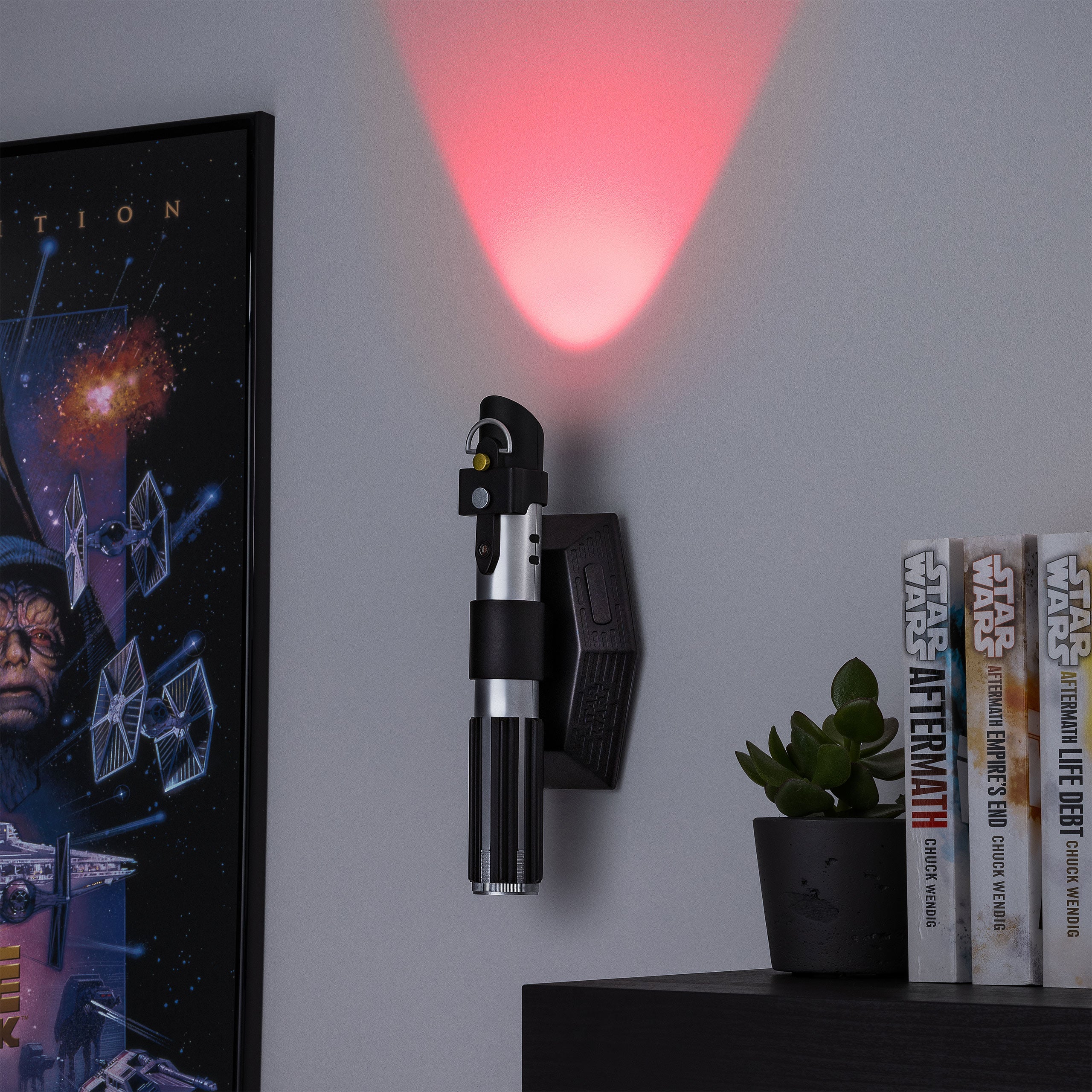 Imagen del producto Star Wars - Lámpara de pared LED de sable láser con sonido