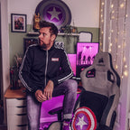 Imagen del producto Marvel - Chaqueta de entrenamiento con logo negra