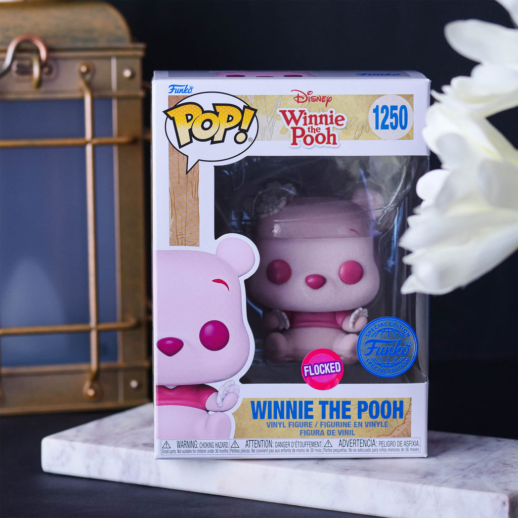 Imagen del producto Winnie Pooh - Figura Funko Pop de Winnie Pooh con Flor de Cerezo