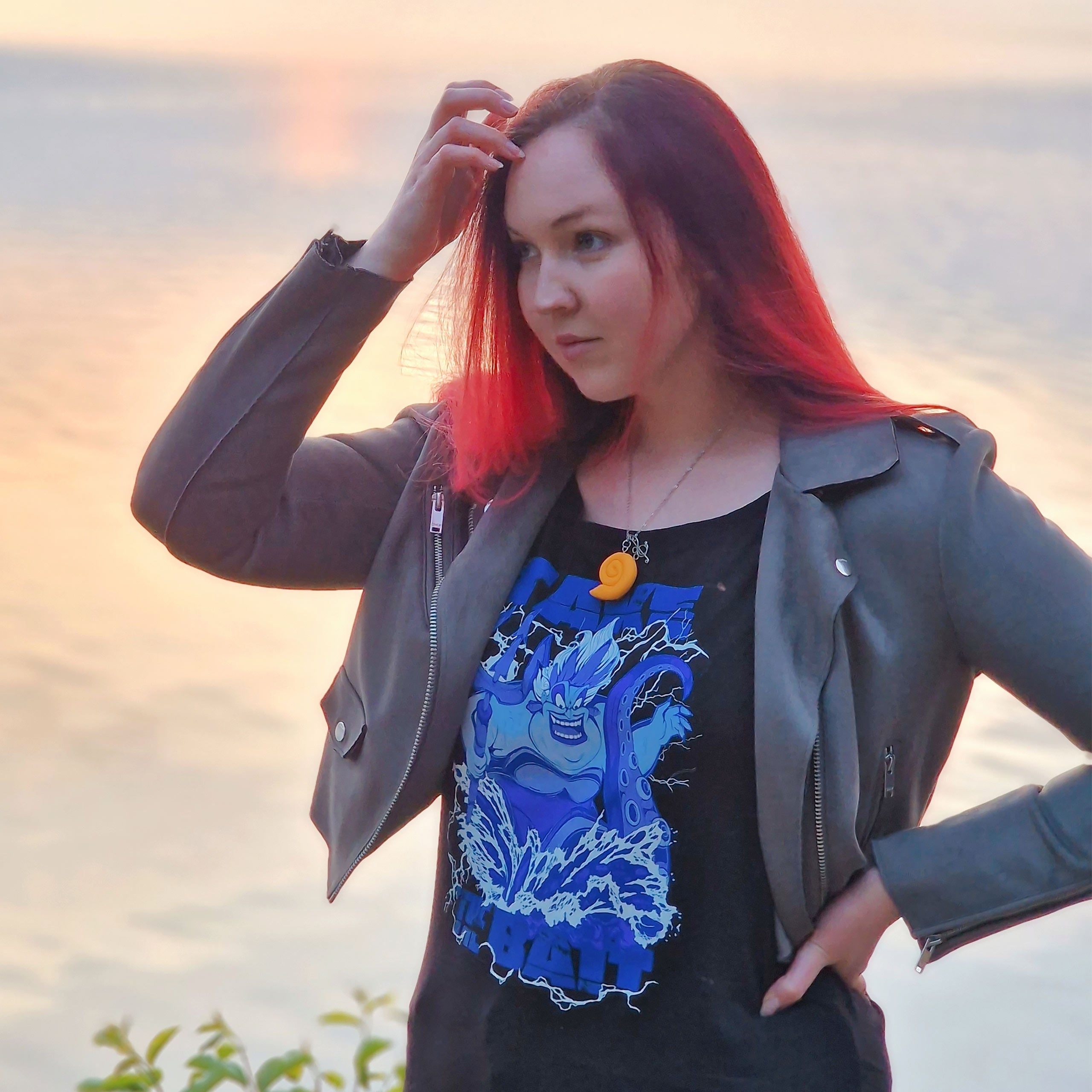 Imagen del producto Villains - Camiseta suelta de Ursula para mujer en negro