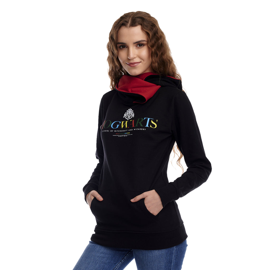Imagen del producto Hoodie de Hogwarts con cuello bufanda negro - Harry Potter