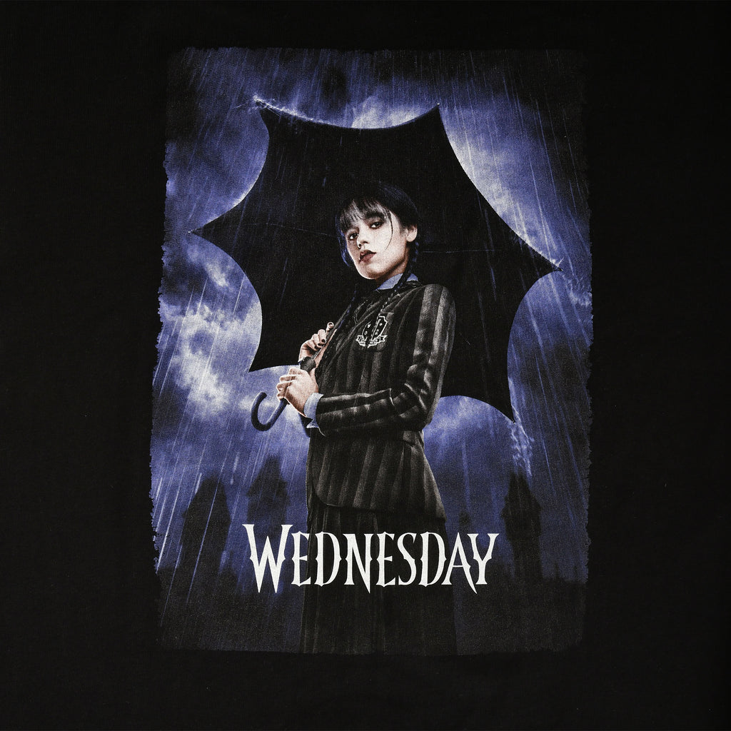 Imagen del producto Wednesday - Camiseta Oversize con Póster Teaser en negro