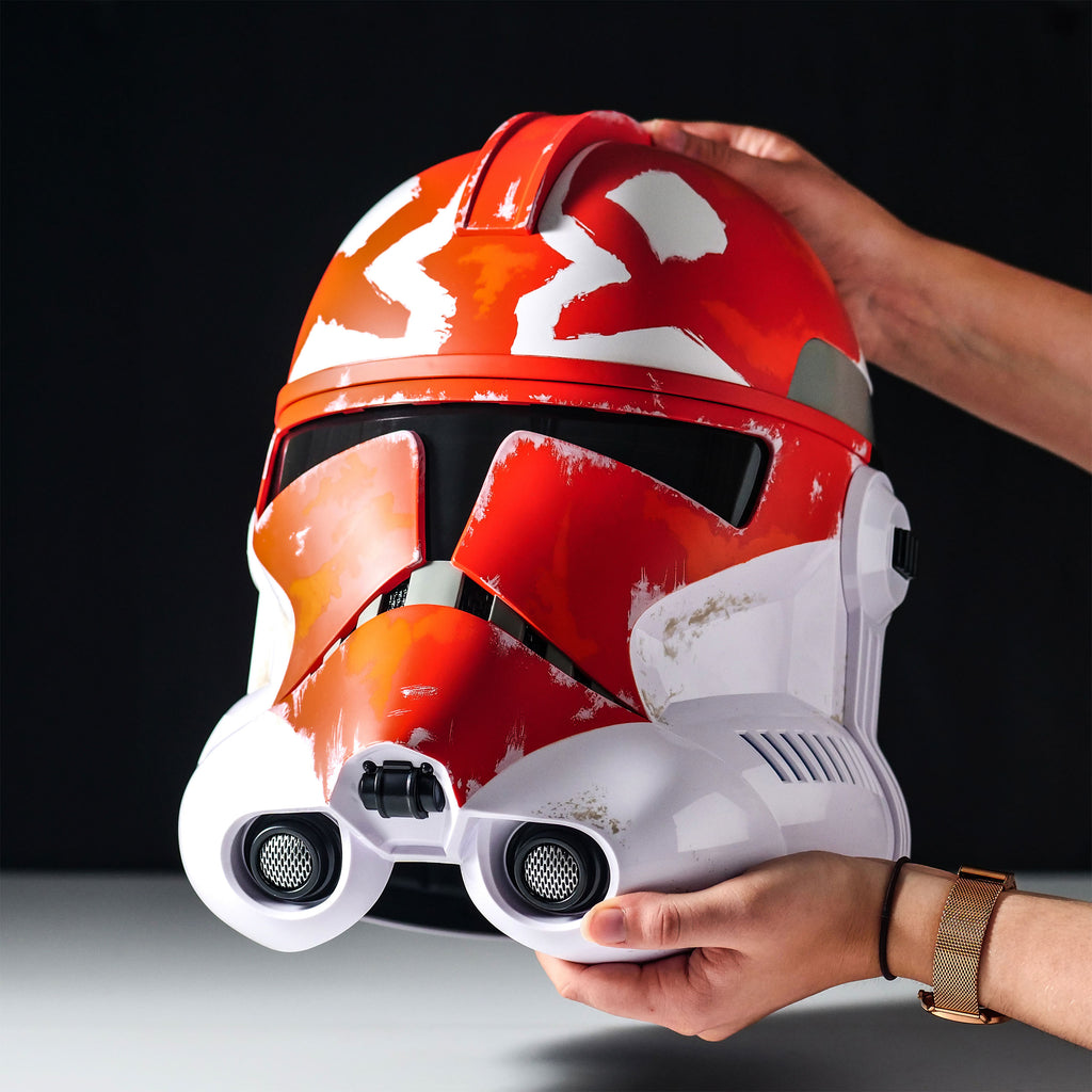Imagen del producto Réplica del casco premium del Clon Trooper 332nd de Ahsoka Tano con distorsionador de voz - Star Wars