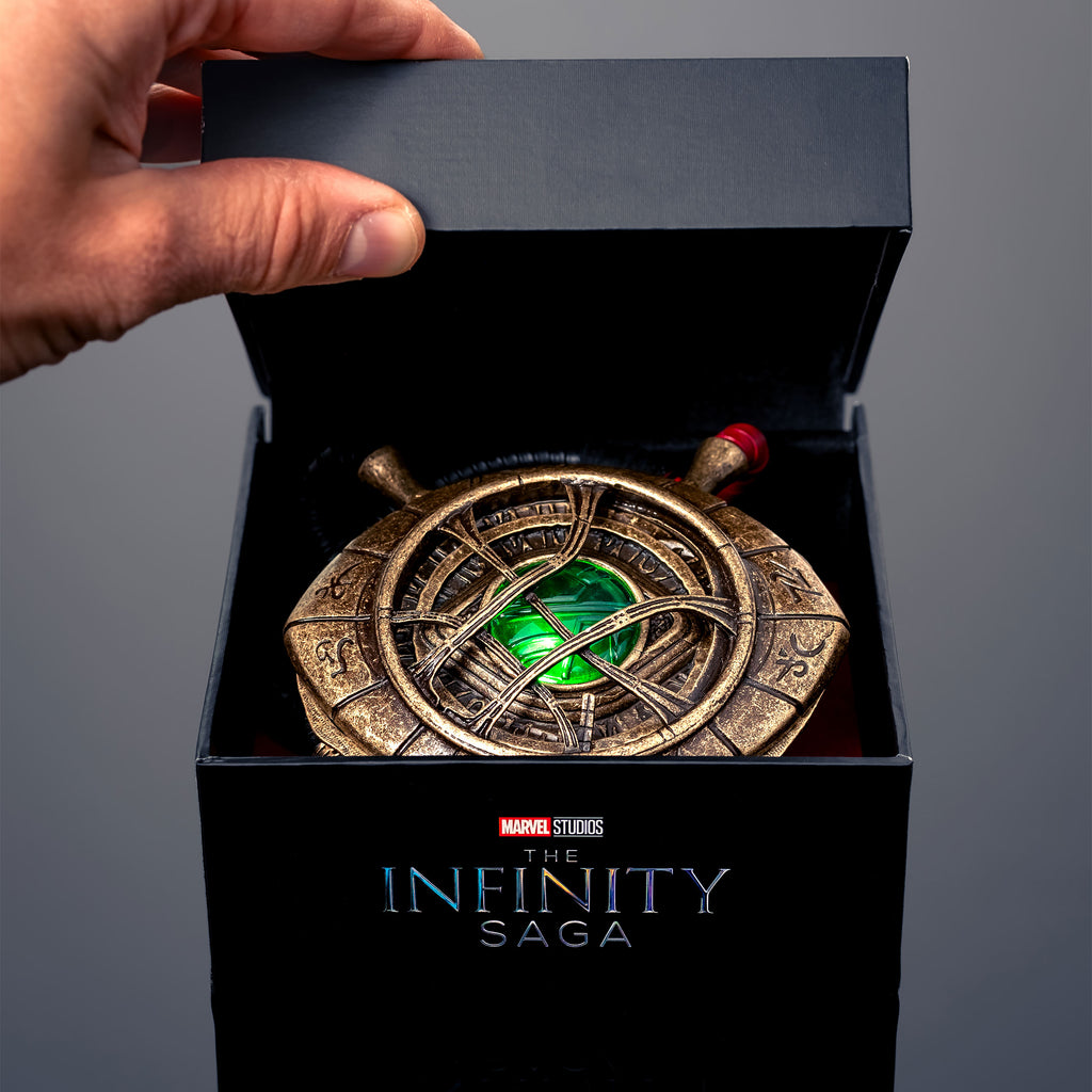 Imagen del producto Doctor Strange - El Ojo de Agamotto Collar con efecto de luz