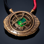 Imagen del producto Doctor Strange - El Ojo de Agamotto Collar con efecto de luz