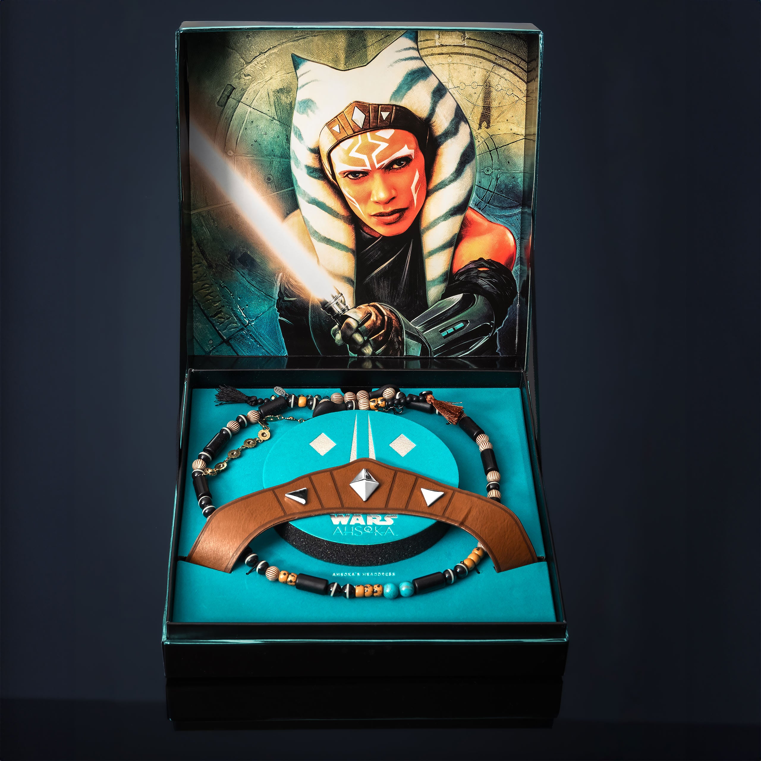 Imagen del producto Star Wars - Ahsoka Diadema y réplica de perlas de cinturón limitada