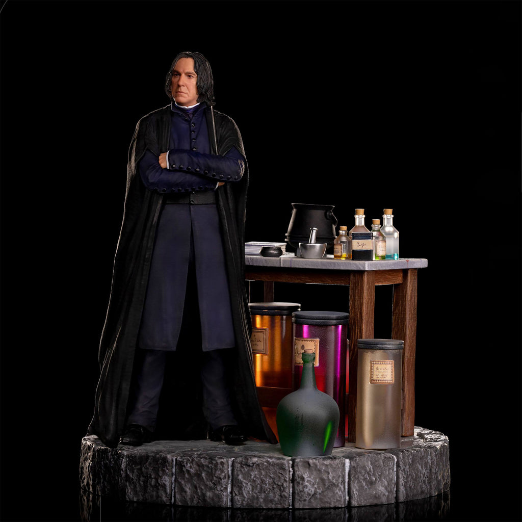 Imagen del producto Harry Potter - Estatua Deluxe a escala de arte de Severus Snape 1:10