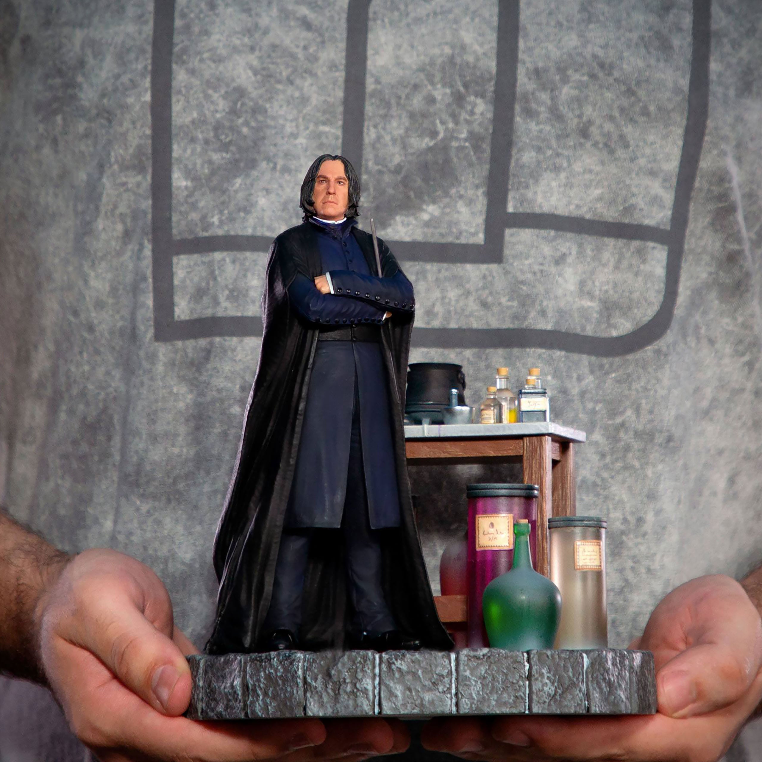 Imagen del producto Harry Potter - Estatua Deluxe a escala de arte de Severus Snape 1:10