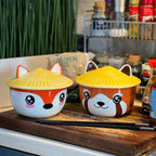 Imagen del producto Tazón Kawaii de Panda Rojo con tapa para fans del Anime