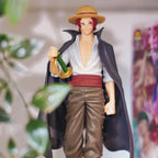 Imagen del producto One Piece - Figura DXF Grandline Series de Shanks