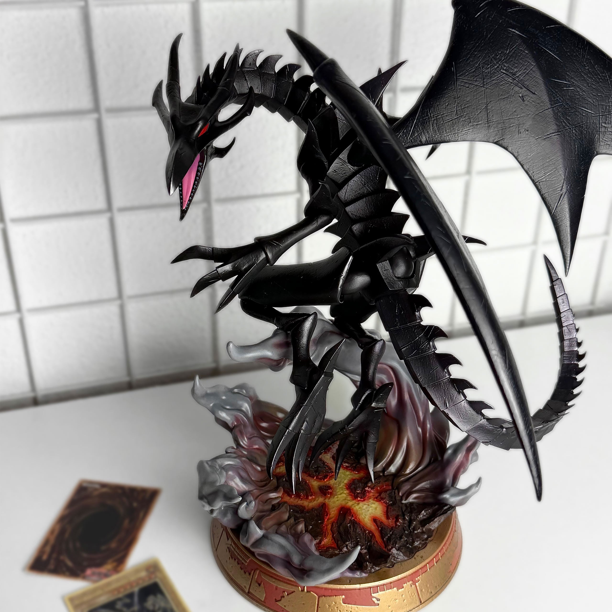 Imagen del producto Yu-Gi-Oh! - Estatua de color negro del Dragón de Ojos Rojos B.