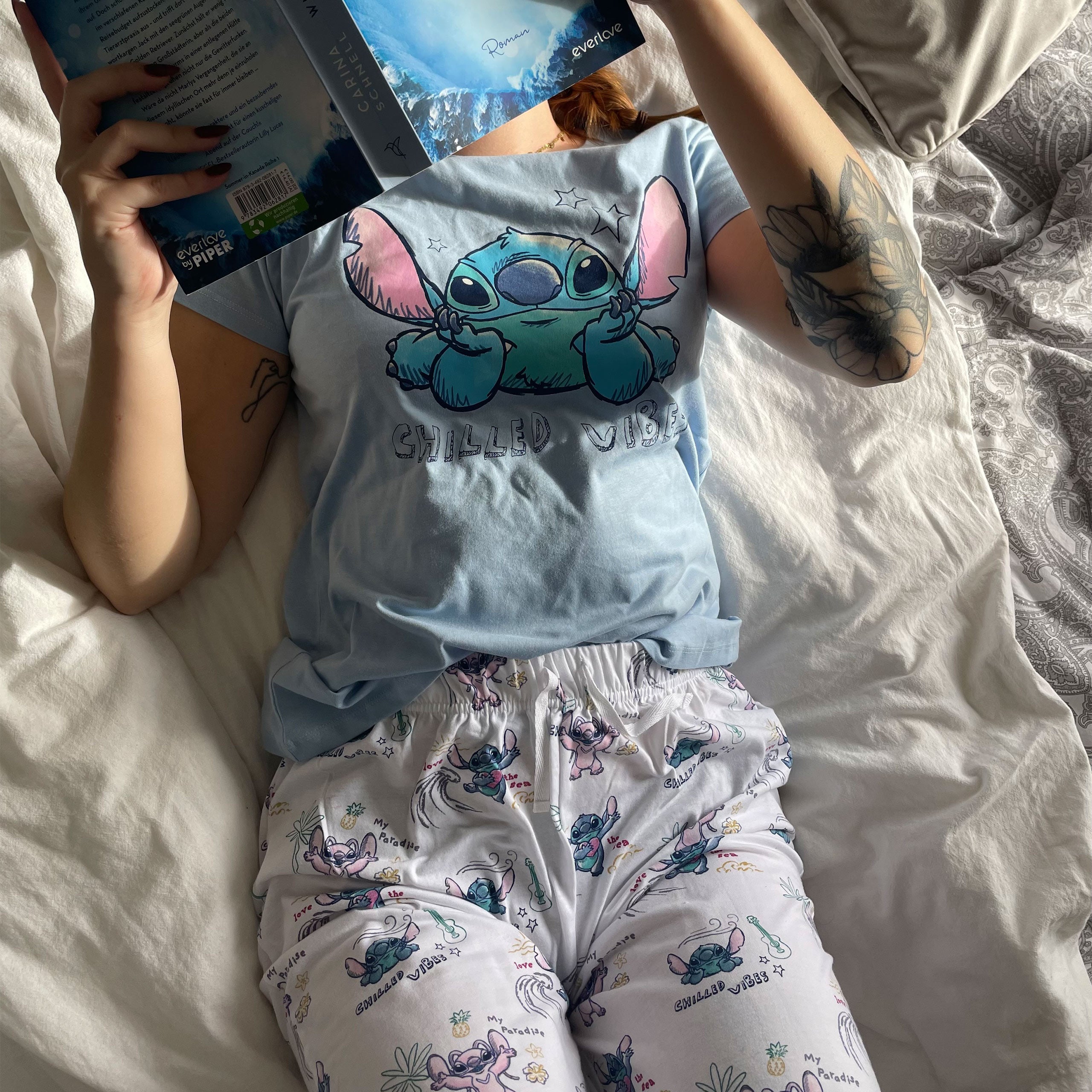 Imagen del producto Lilo & Stitch - Pijama de mujer Chilled Vibes