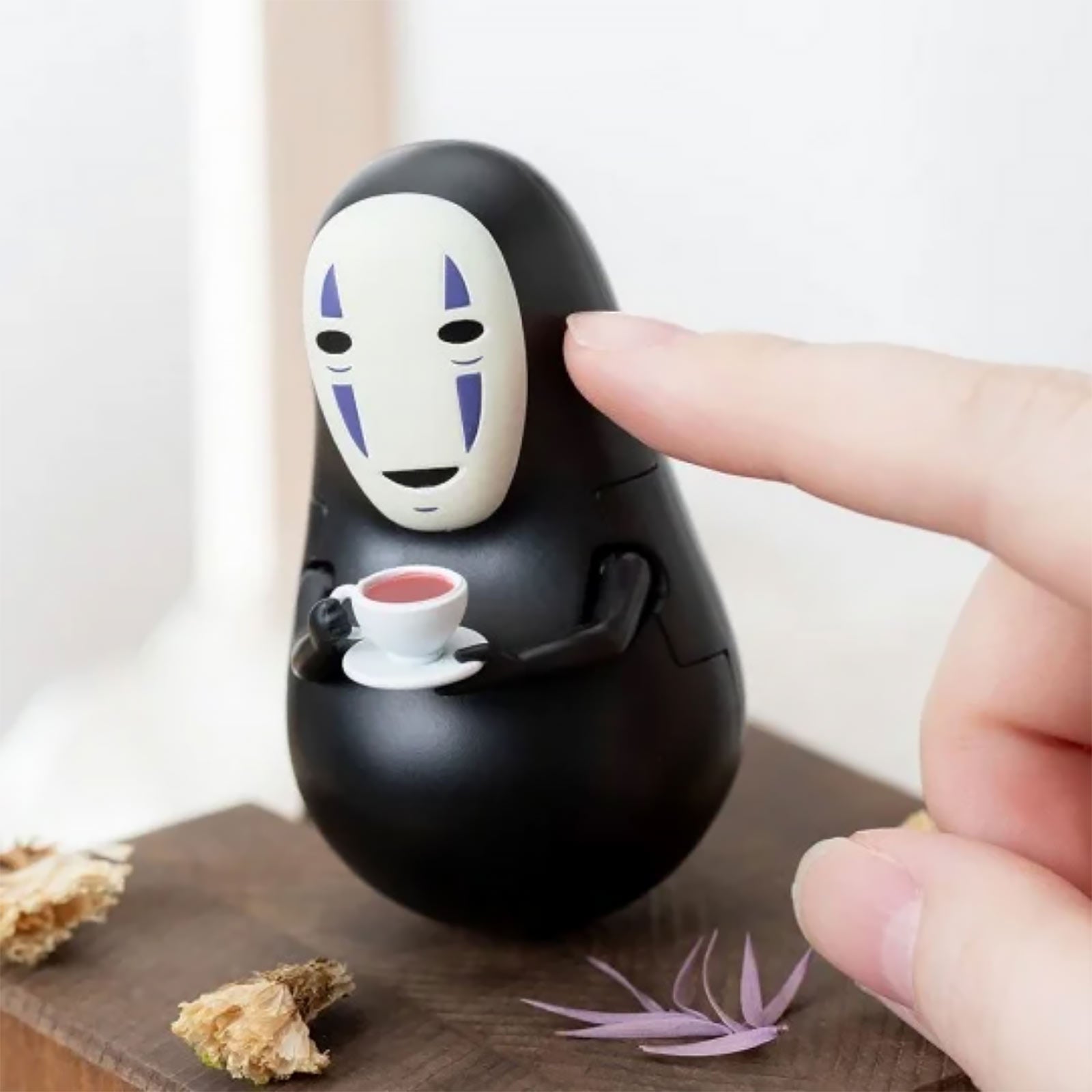 Imagen del producto Viaje de Chihiro al país de las maravillas - Figura de No-Face de pie